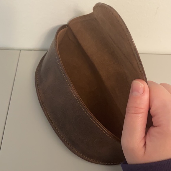 Fossil glasses case EUC - Picture 2 of 4